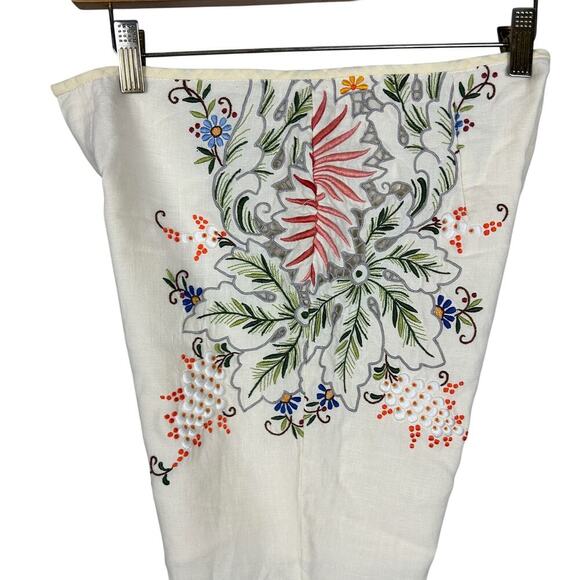 Vintage 1960s White Linen Floral Embroidered Cropped Capri Pants XS - Picture 6 of 6